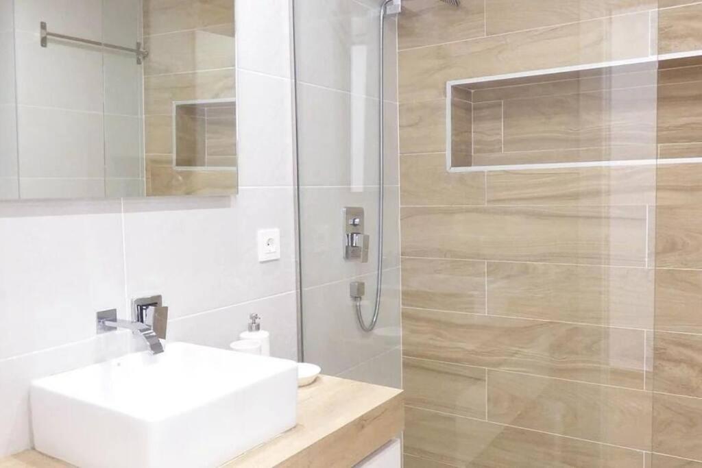 Caprichoso Apartamento En El Corazon De Puerto Banus マルベーリャ エクステリア 写真